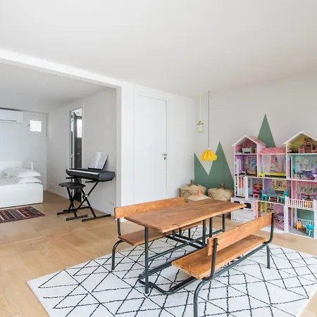 Du Lavoir By Onefinestay Париж